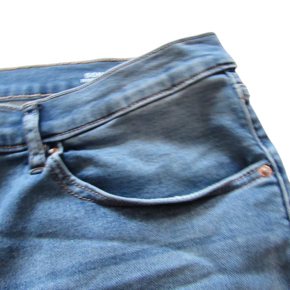 Nicole Miller SoHo High Rise Jean Shorts 16 Cuffed Medium Wash Stretch Classic - Picture 3 of 8